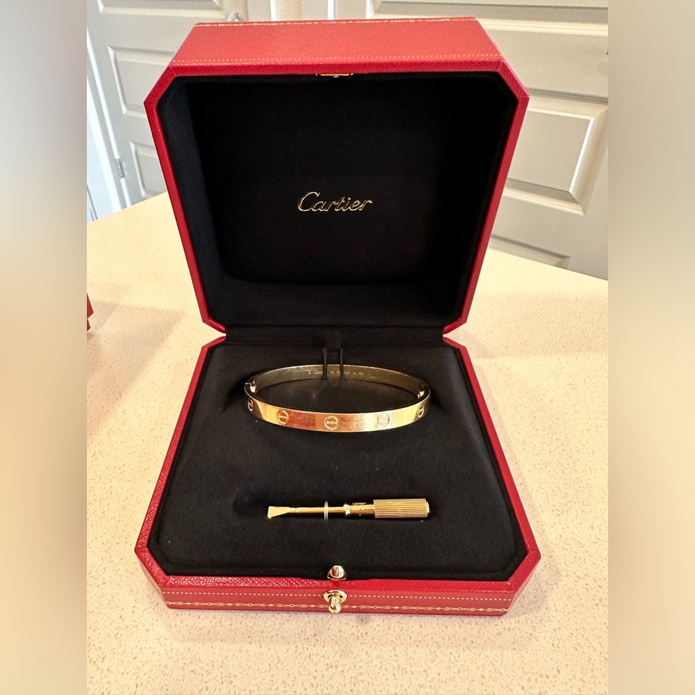 CARTIER Love Bracelet SIZE 19